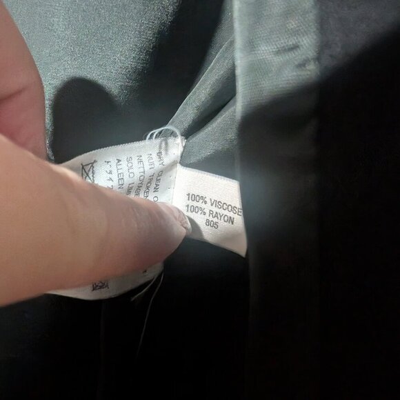 Aquascutum | Women's Single-Button Long Blazer In Black - Picture 10 of 12